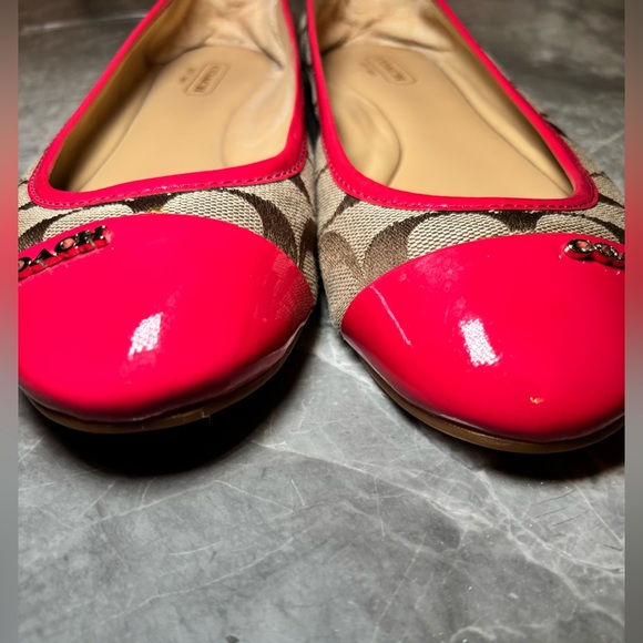 Coach Patent Trim Pink Monogram Ballerina Flats Sz 7B - Picture 3 of 9